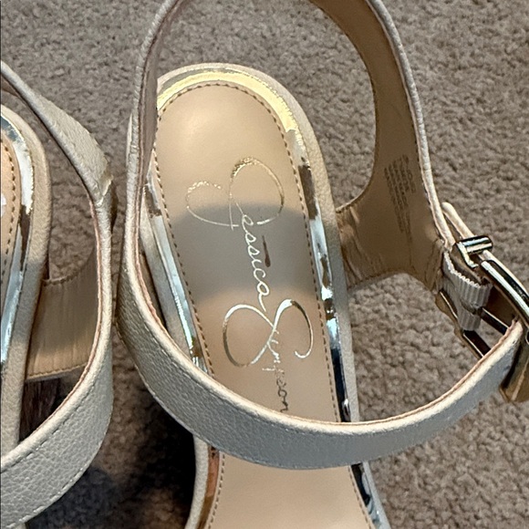 Jessica Simpson Beige Women's Sandals - Picture 9 of 11